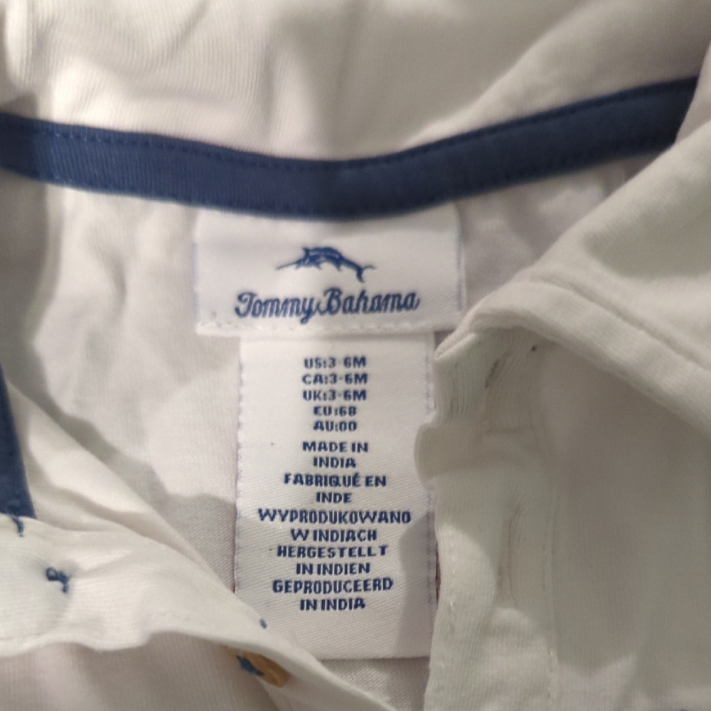 Tommy Bahama Matching Set - Picture 2 of 5
